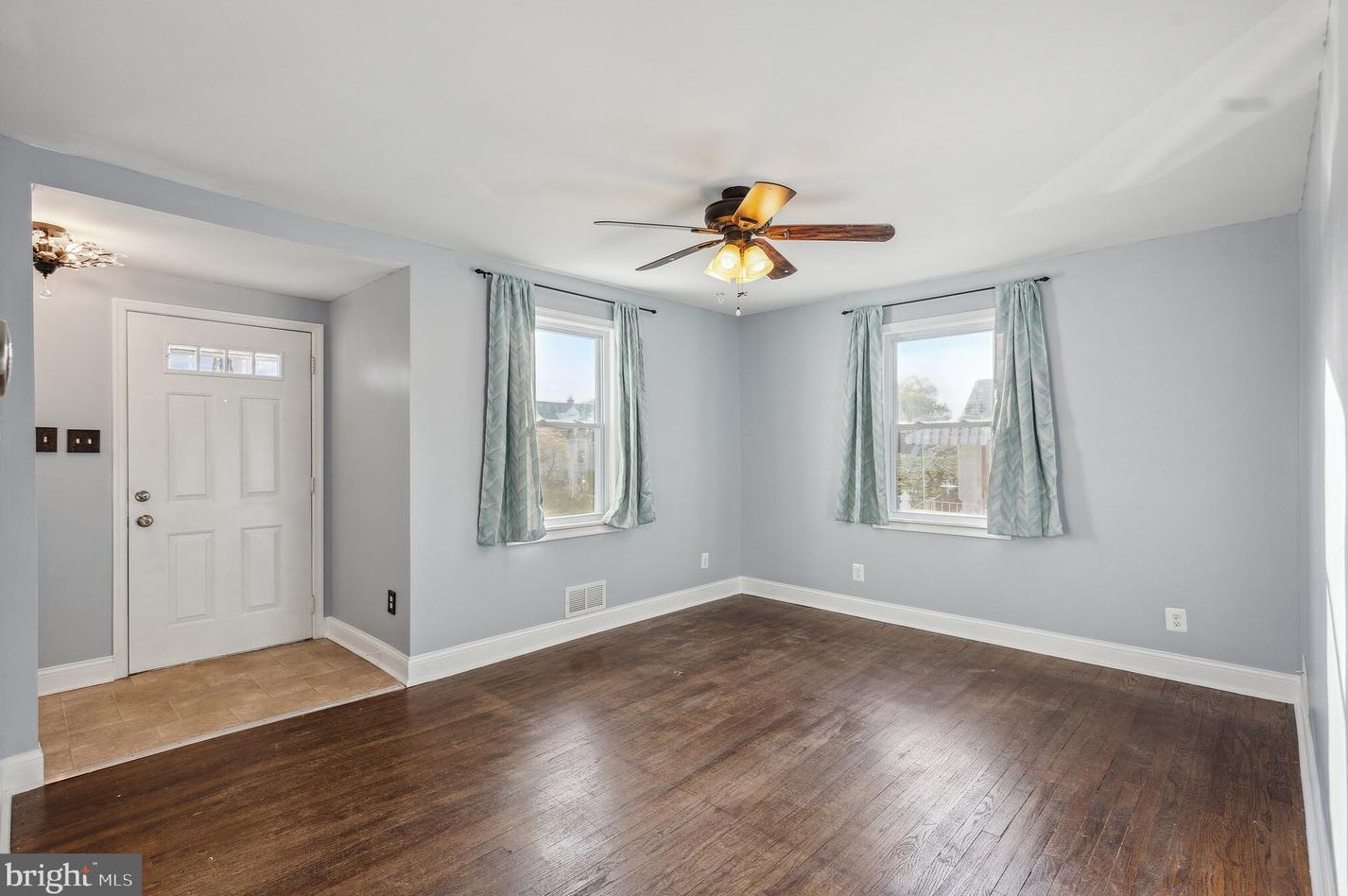 2505 Wendover Rd, Baltimore MD  21234-6221 exterior