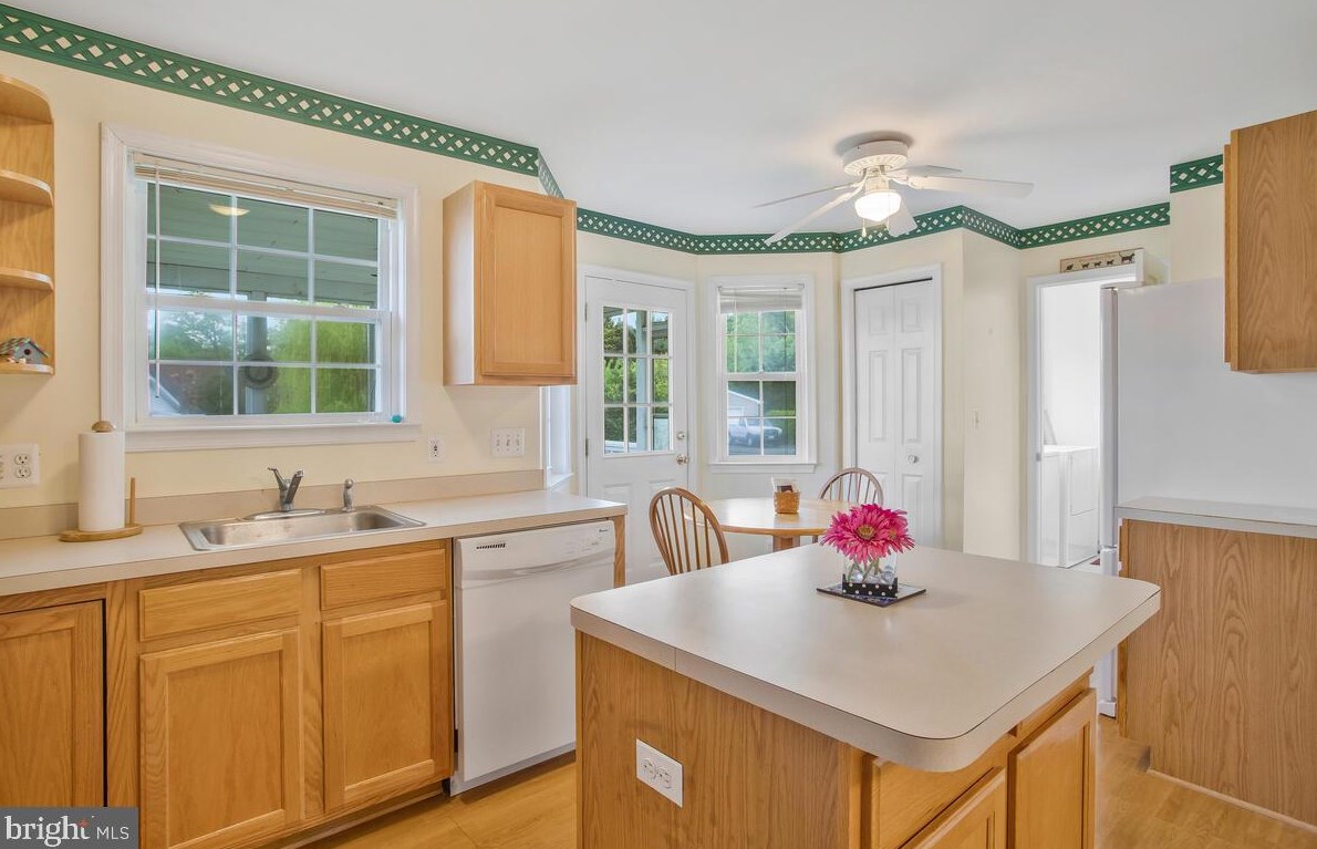 5 Ryan Frost Way, Baltimore, MD 21221-1646