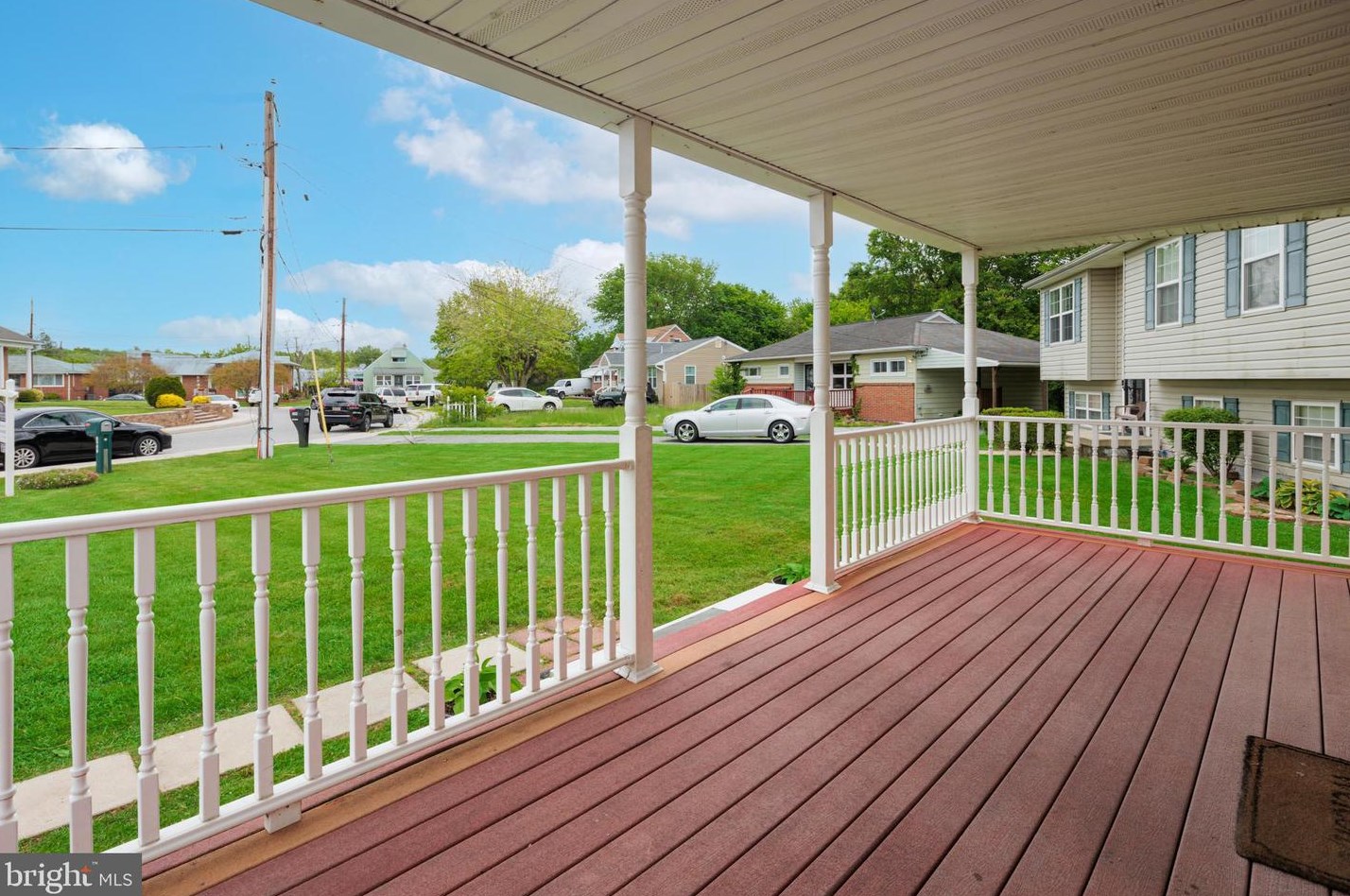 2707 Delk Ct, Baltimore, MD 21222-1610
