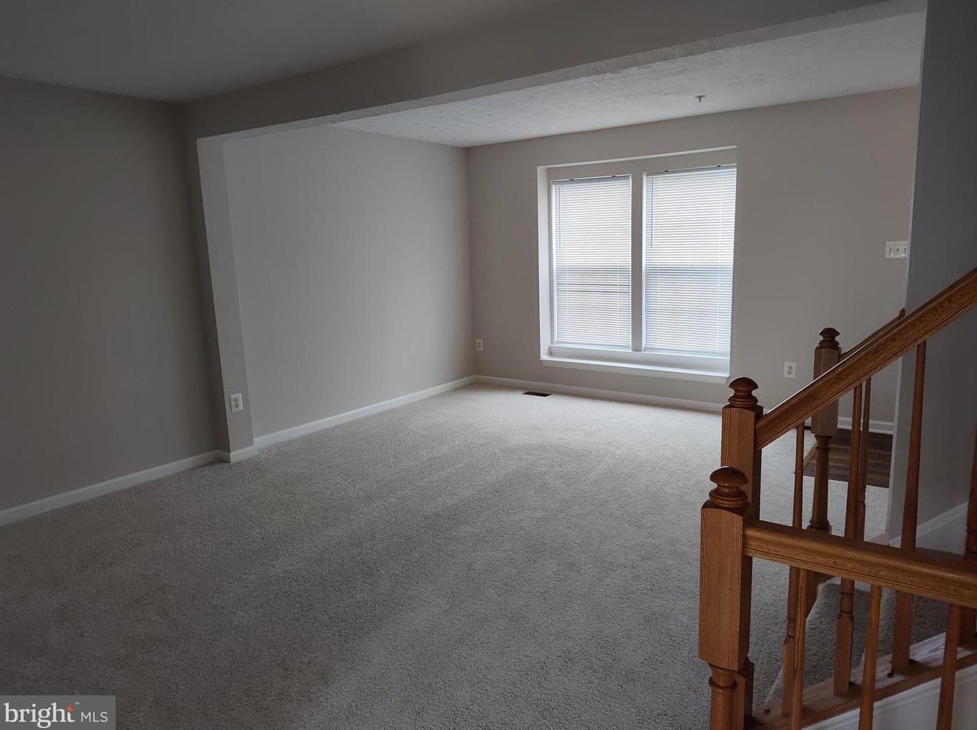 5032 Finsbury Rd, Baltimore, MD 21237