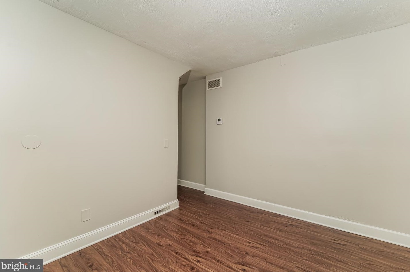8506 Oakleigh Rd, Baltimore MD  21234-3728 exterior