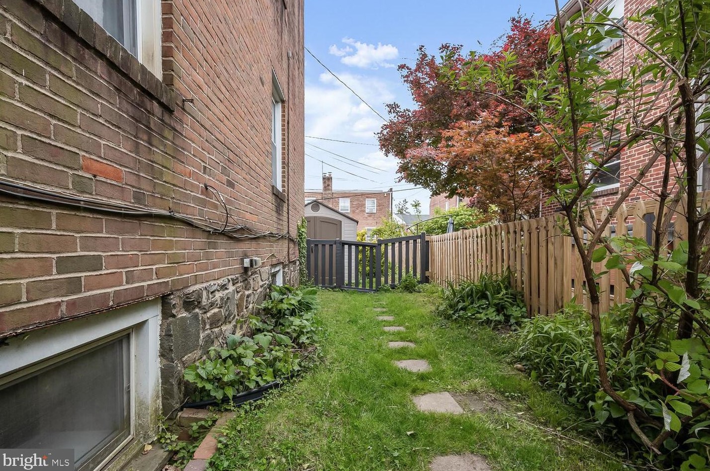 38 Maple Dr, Baltimore MD  21220-3304 exterior