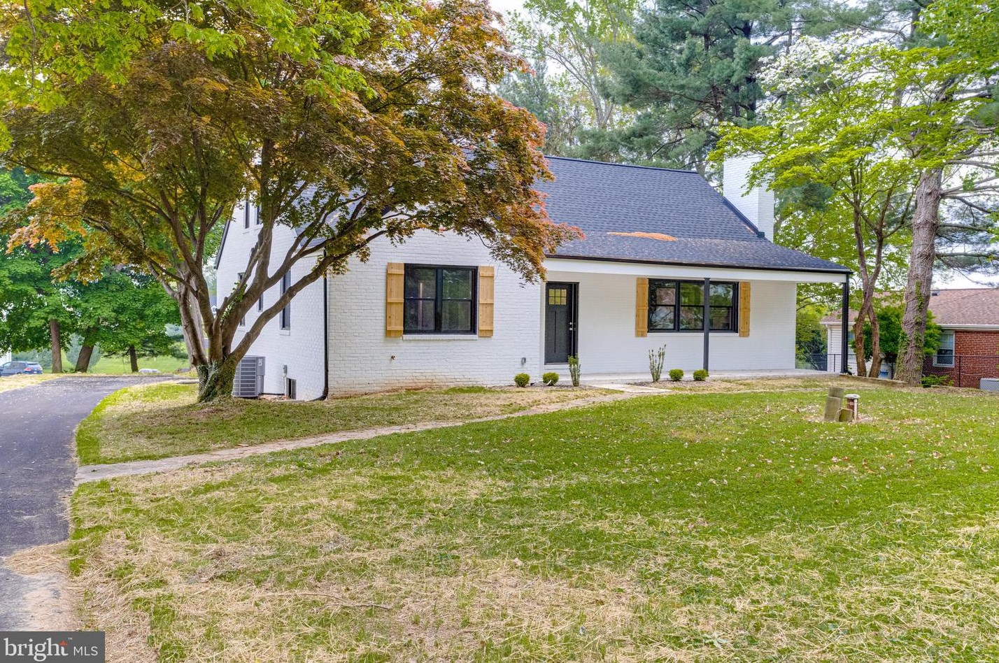 5719 Old Court Rd, Baltimore, MD 21244-1148