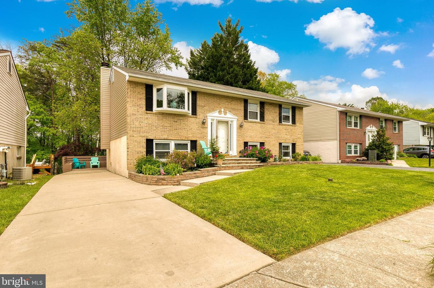 1804 Westchester Ave, Baltimore, MD 21228-4040