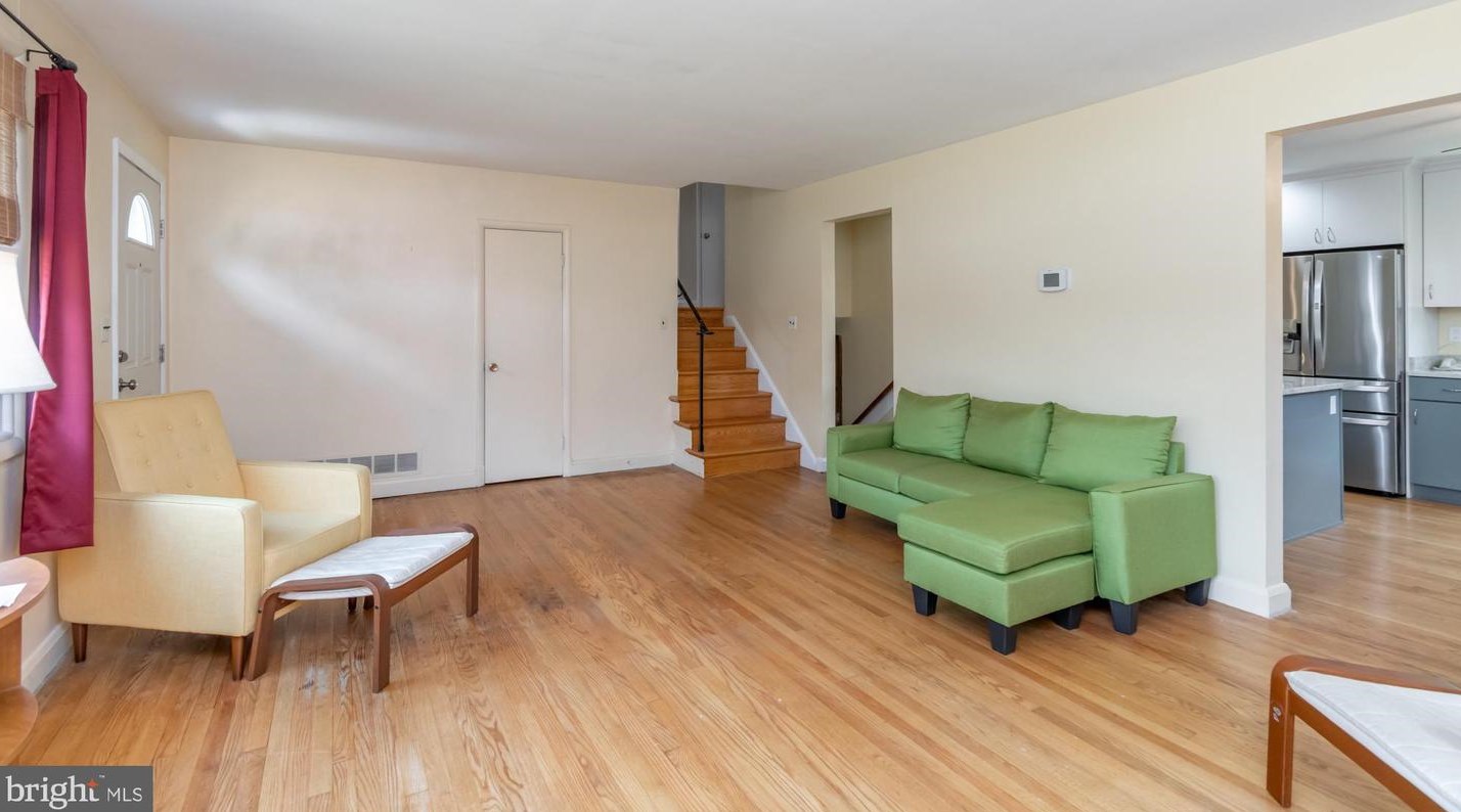 1621 Jeffers Rd, Baltimore MD  21204-1929 exterior