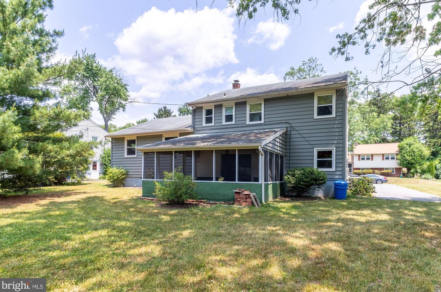 1621 Jeffers Rd, Baltimore MD  21204-1929 exterior