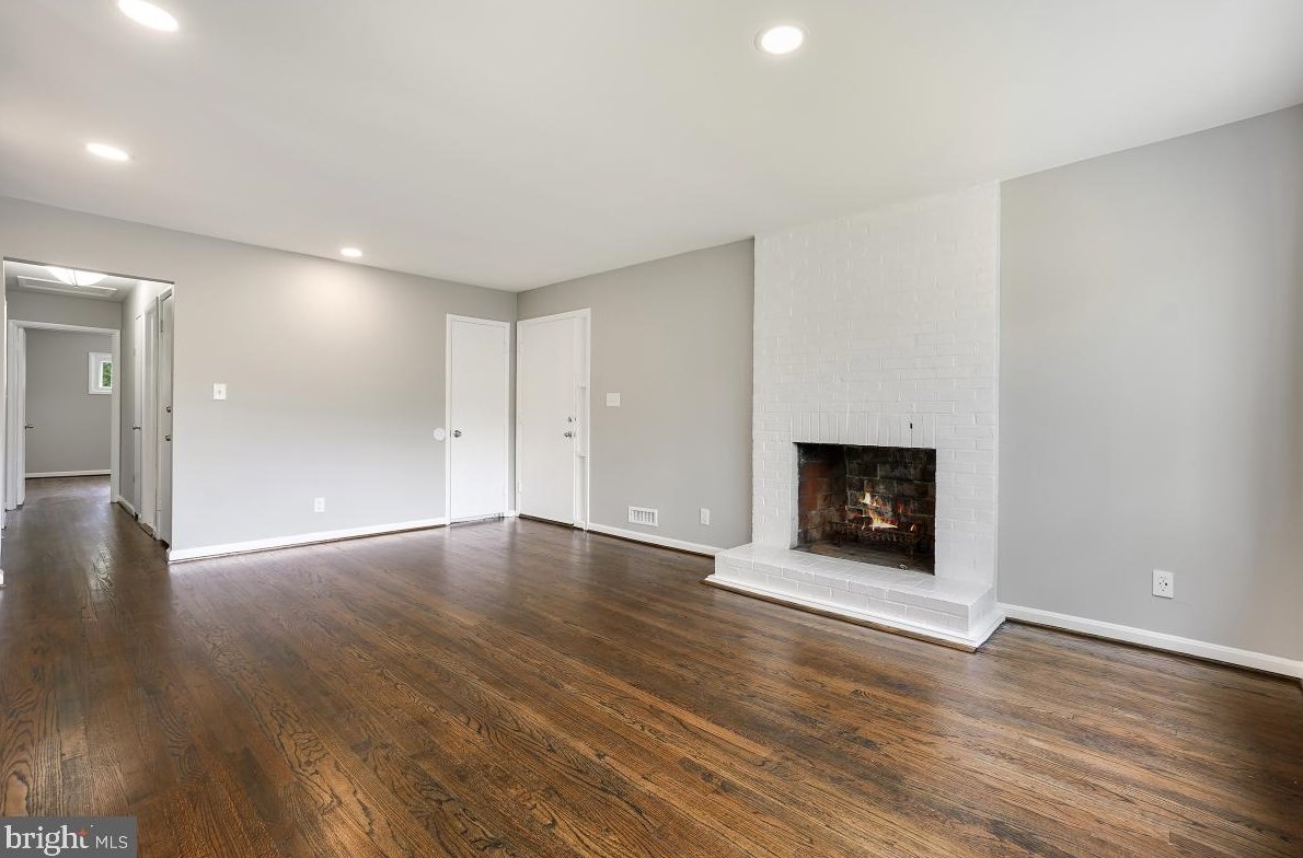 1323 Church Hill Dr, Baltimore MD  21208-3722 exterior