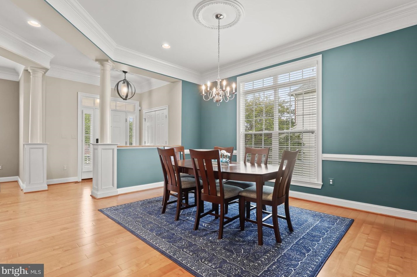 2518 Stone Cliff Dr, Baltimore MD  21209-3733 exterior