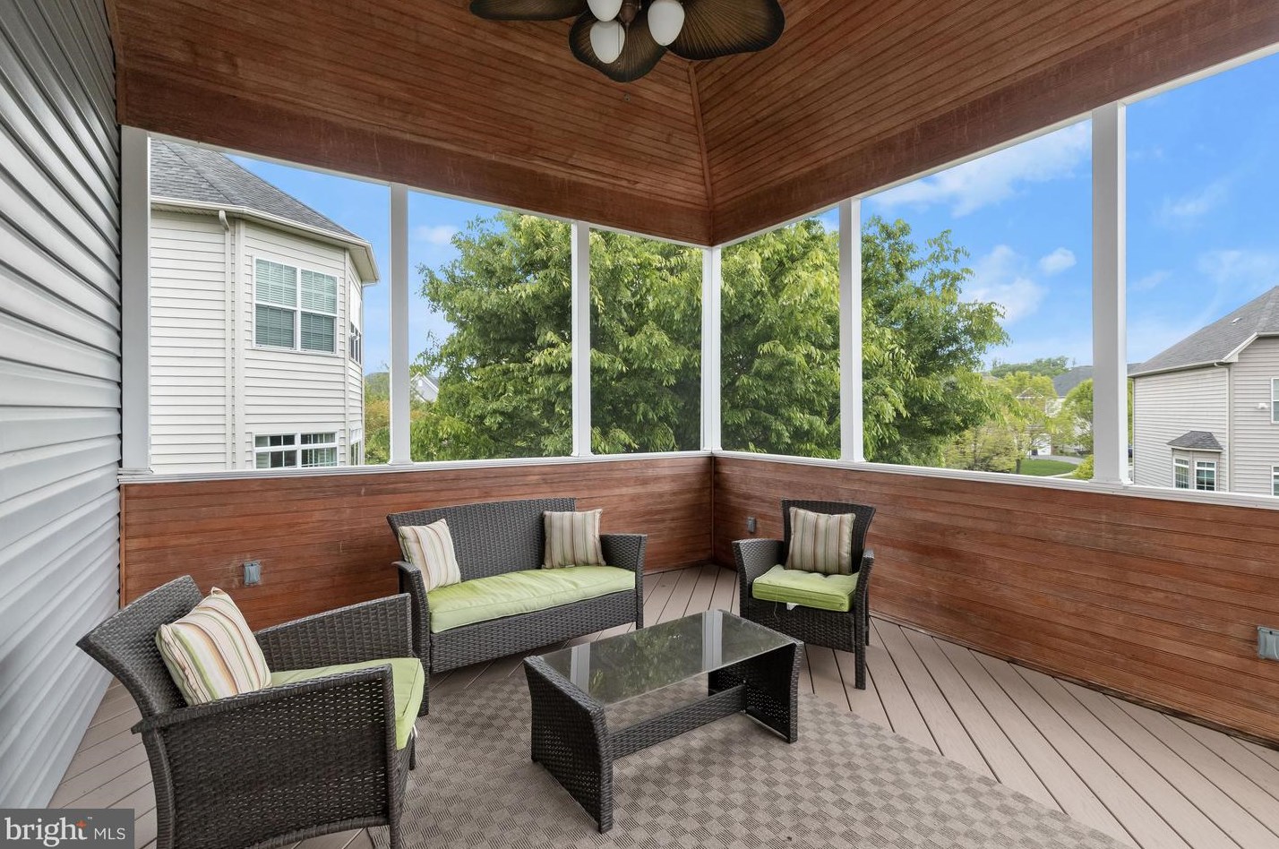 2518 Stone Cliff Dr, Baltimore MD  21209-3733 exterior