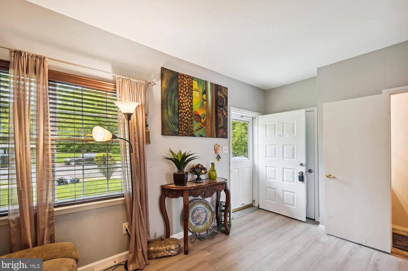 10 Shadowbrook Ct, Baltimore, MD 21237-1910