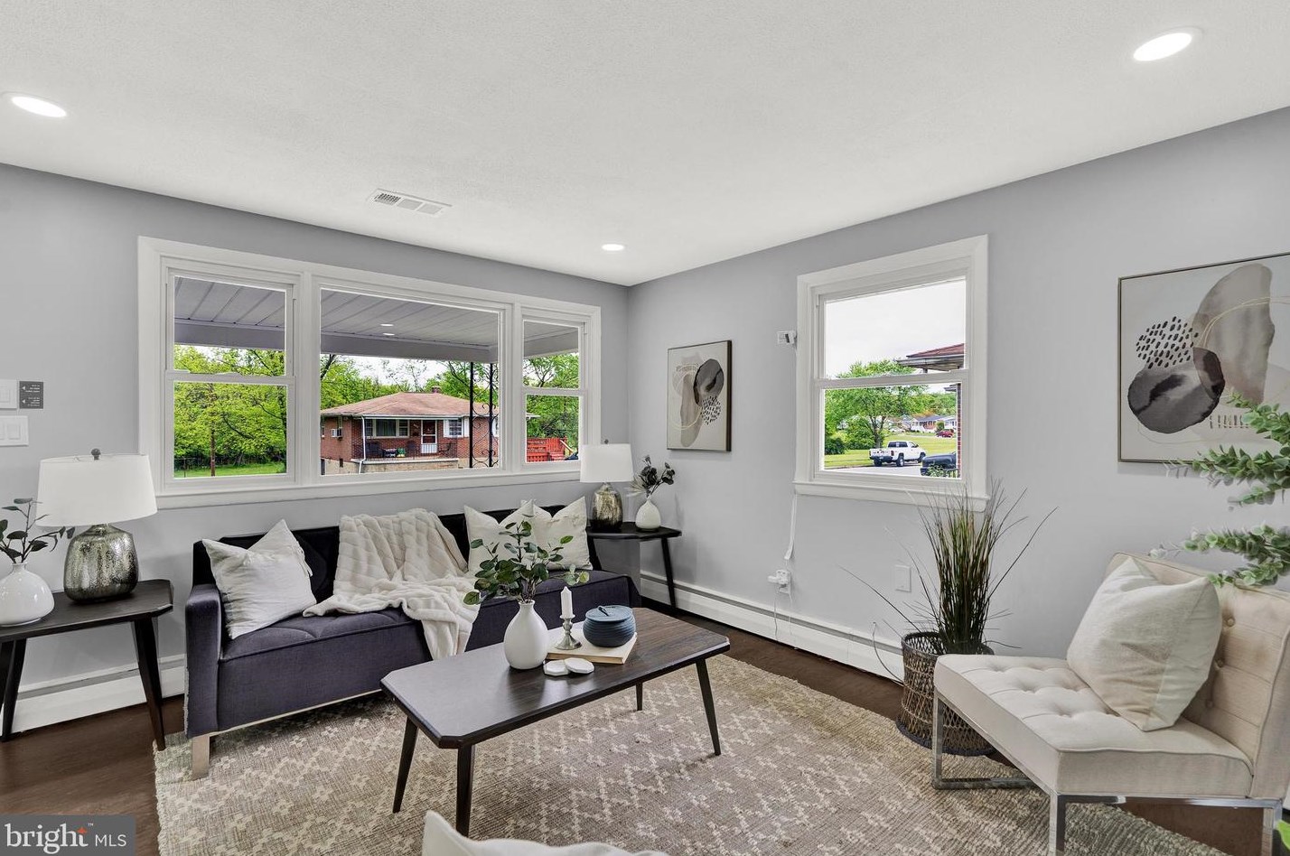 307 Essex Ave, Baltimore MD  21221-4710 exterior