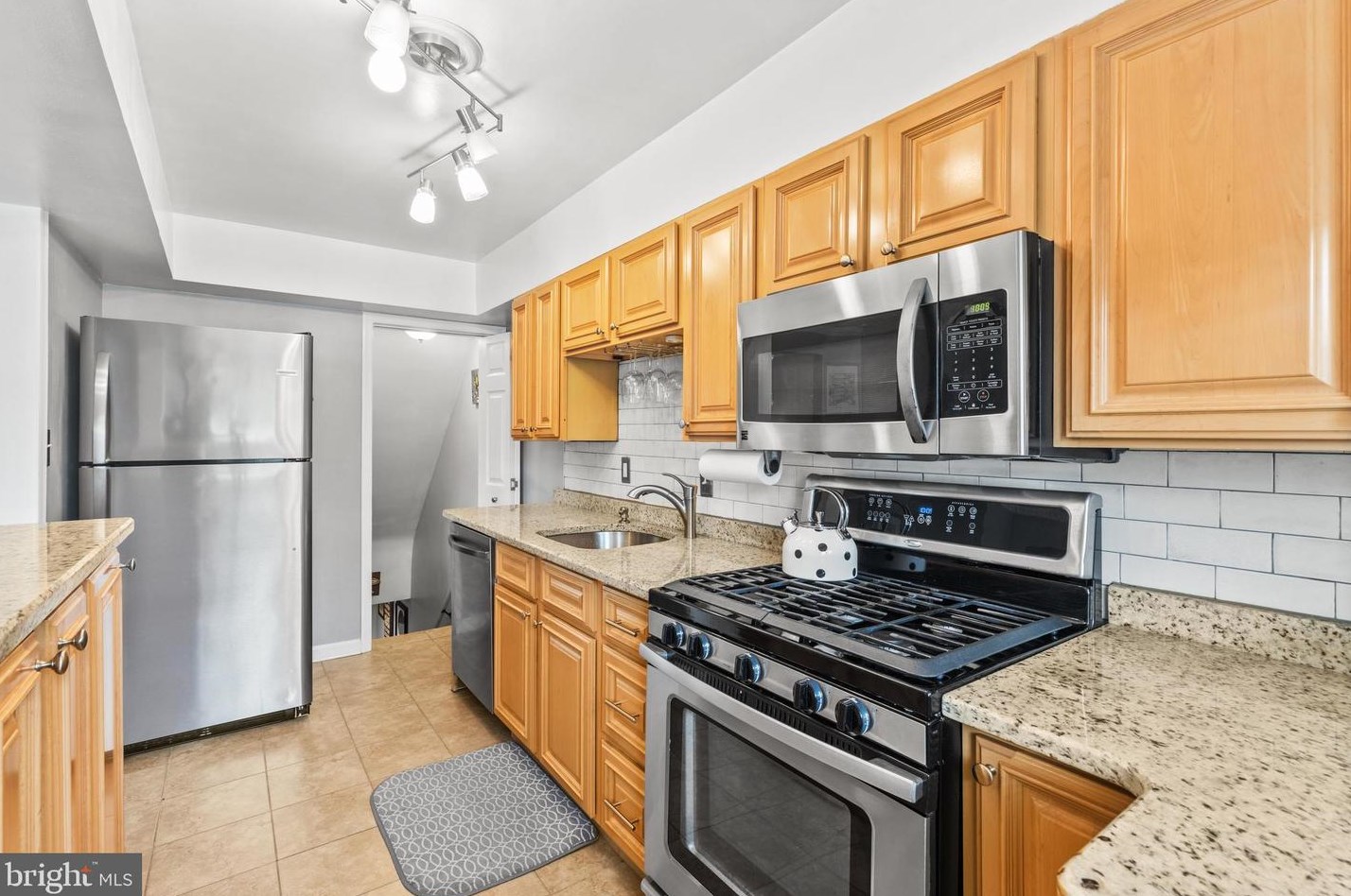 1842 Trenleigh Rd, Baltimore MD 21234-3844 exterior