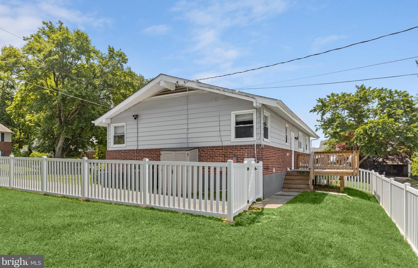 1920 Drummond Rd, Baltimore MD  21228-4206 exterior