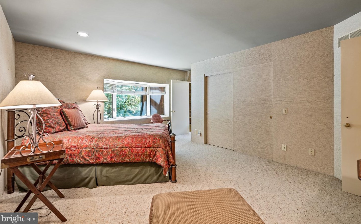 8570 Leisure Hill Dr, Baltimore MD  21208-1740 exterior