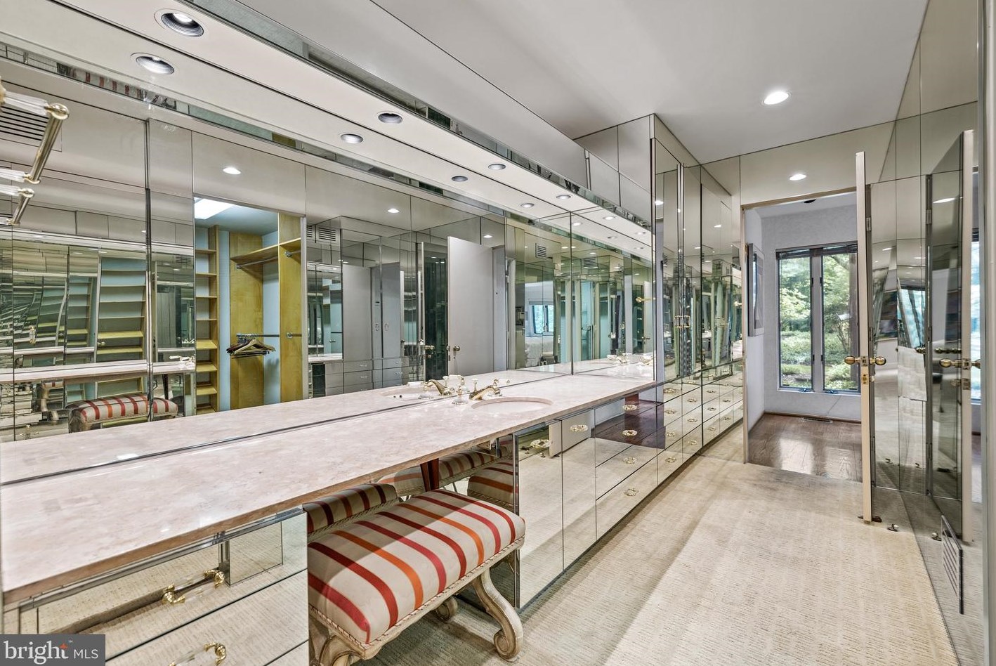 8570 Leisure Hill Dr, Baltimore MD  21208-1740 exterior