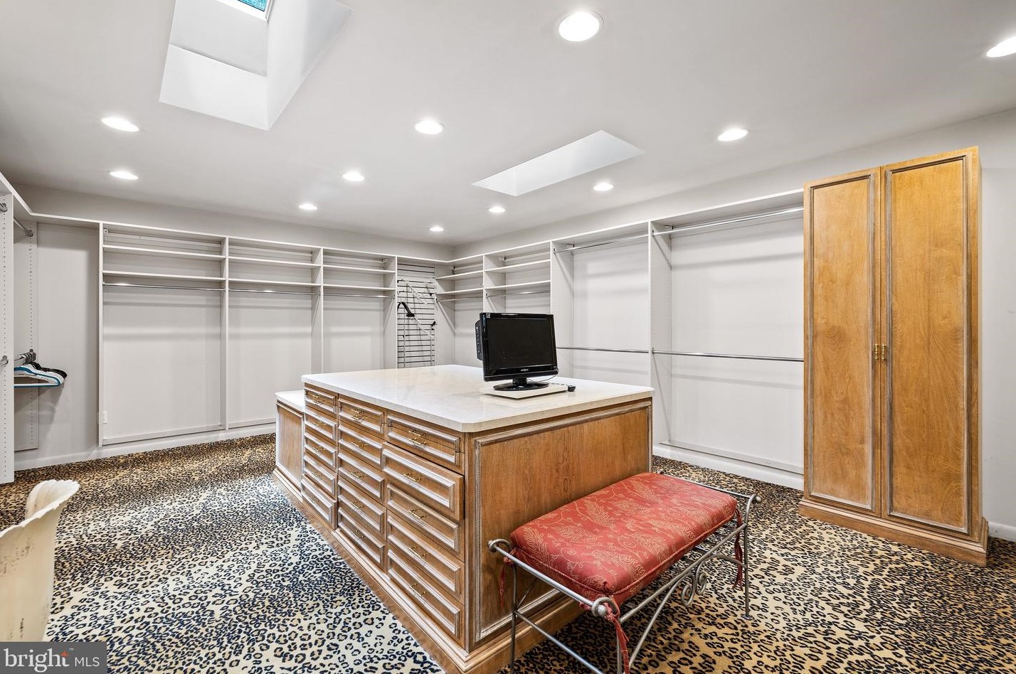 8570 Leisure Hill Dr, Baltimore MD  21208-1740 exterior