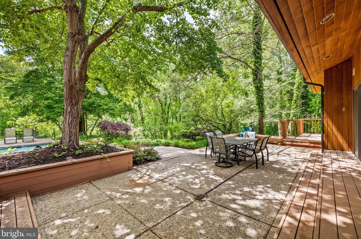 8570 Leisure Hill Dr, Baltimore MD  21208-1740 exterior