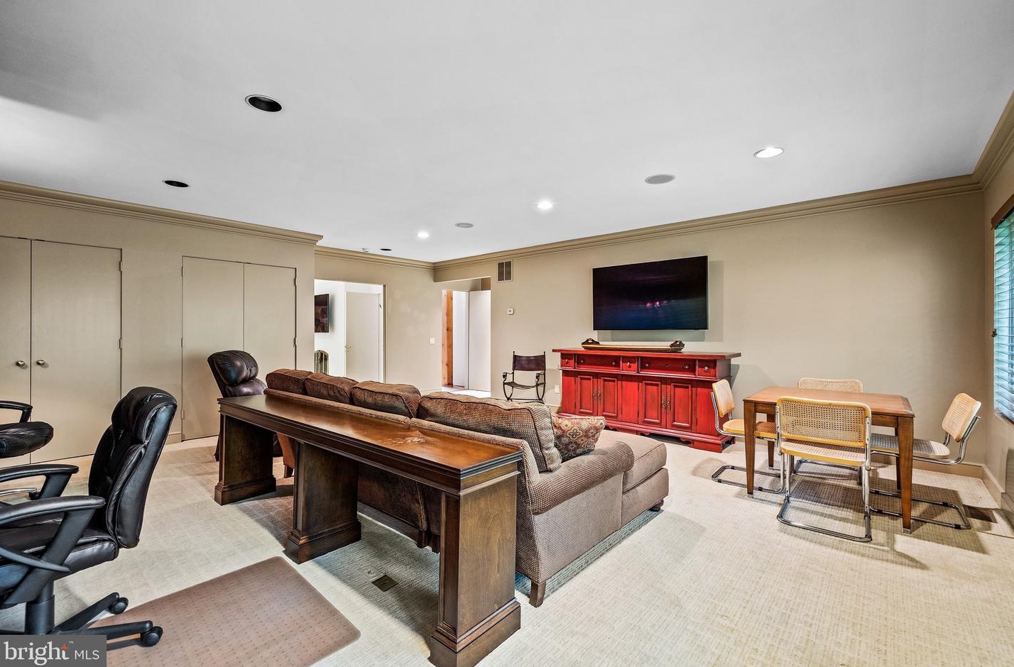 8570 Leisure Hill Dr, Baltimore MD  21208-1740 exterior