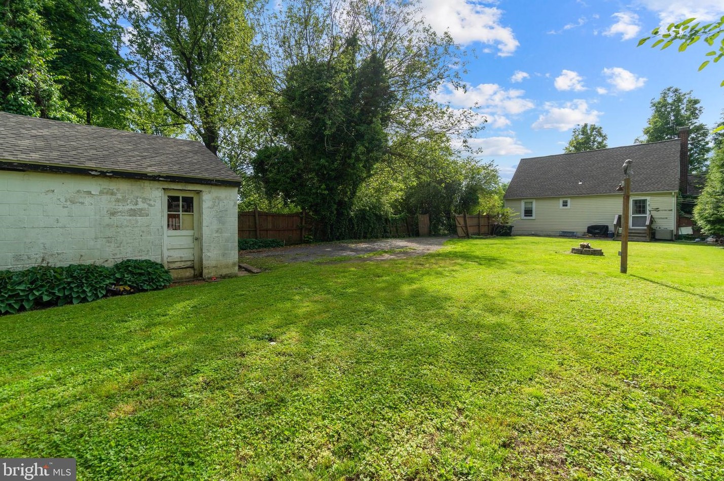 314 Harlem Ave, Baltimore MD  21228-1406 exterior