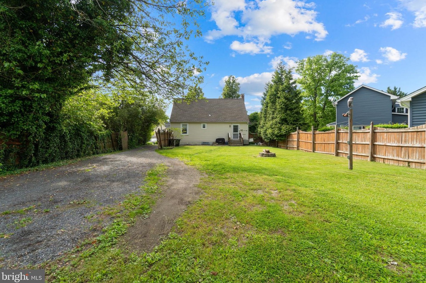 314 Harlem Ave, Baltimore MD  21228-1406 exterior