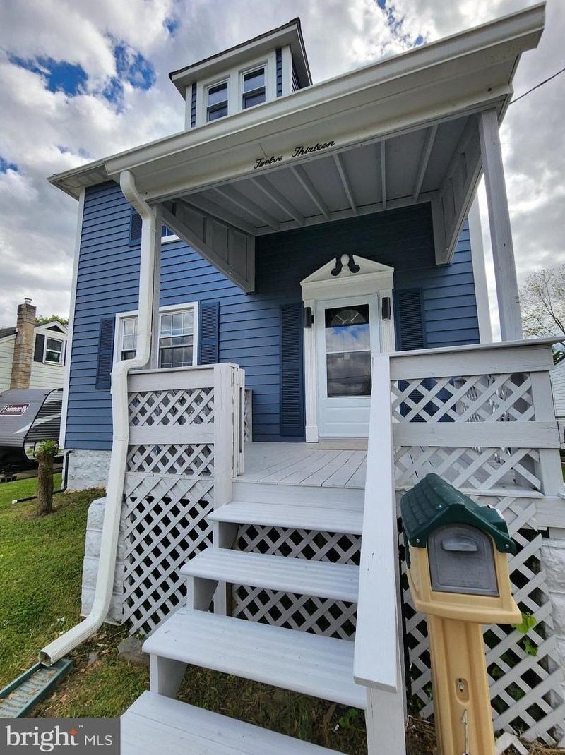 1213 Stevens Ave, Baltimore, MD 21227-2645