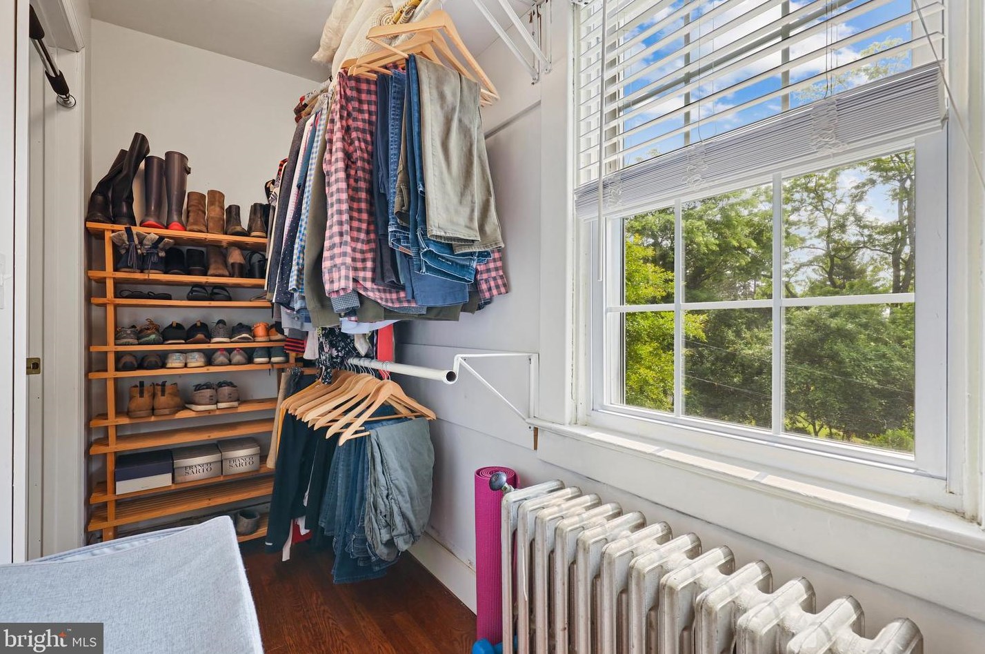 15 Hilltop Rd, Baltimore MD  21228-5520 exterior