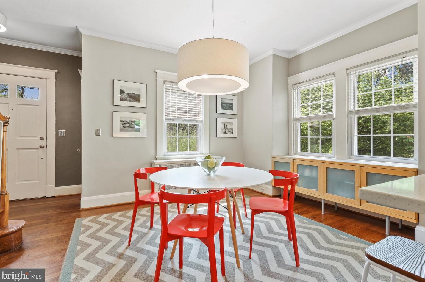 15 Hilltop Rd, Baltimore MD  21228-5520 exterior