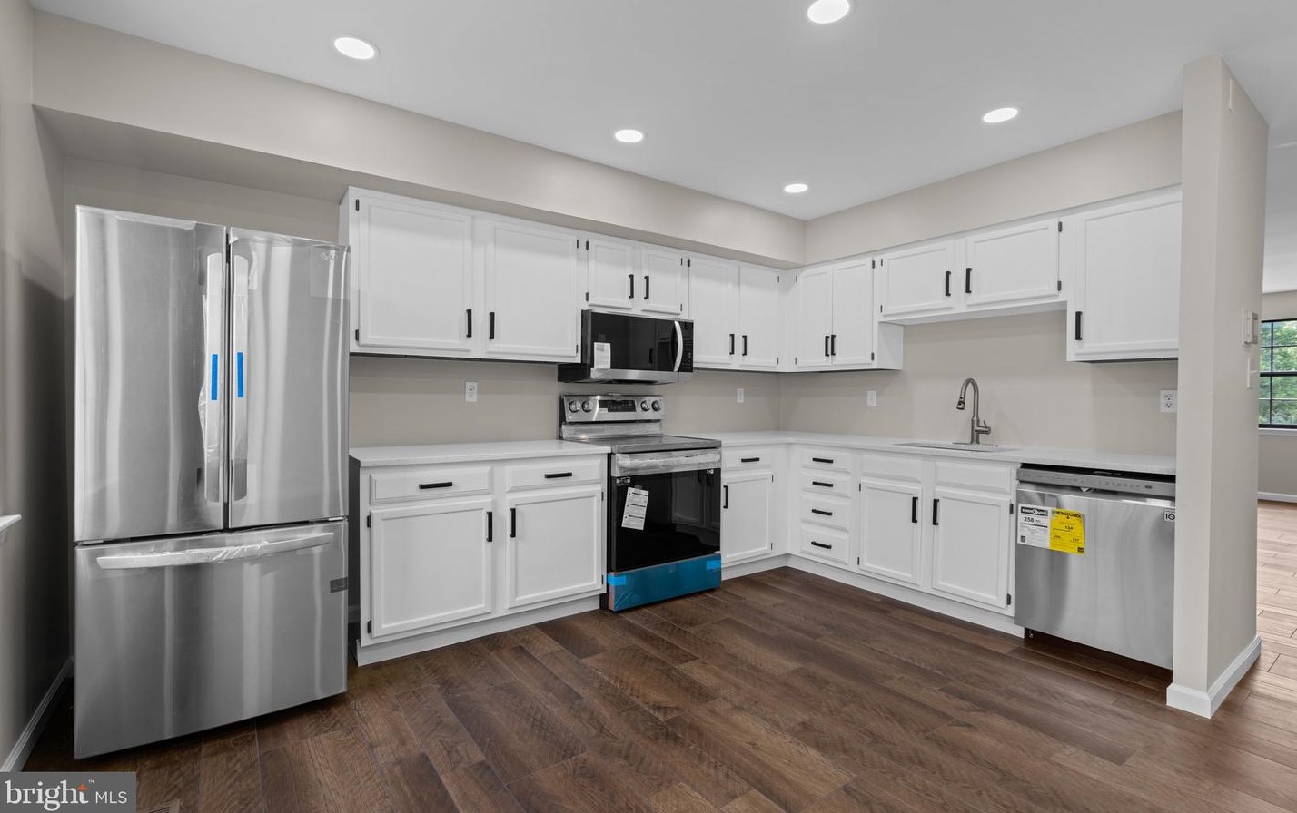 20 Heather Hill Rd, Baltimore MD  21228-6102 exterior