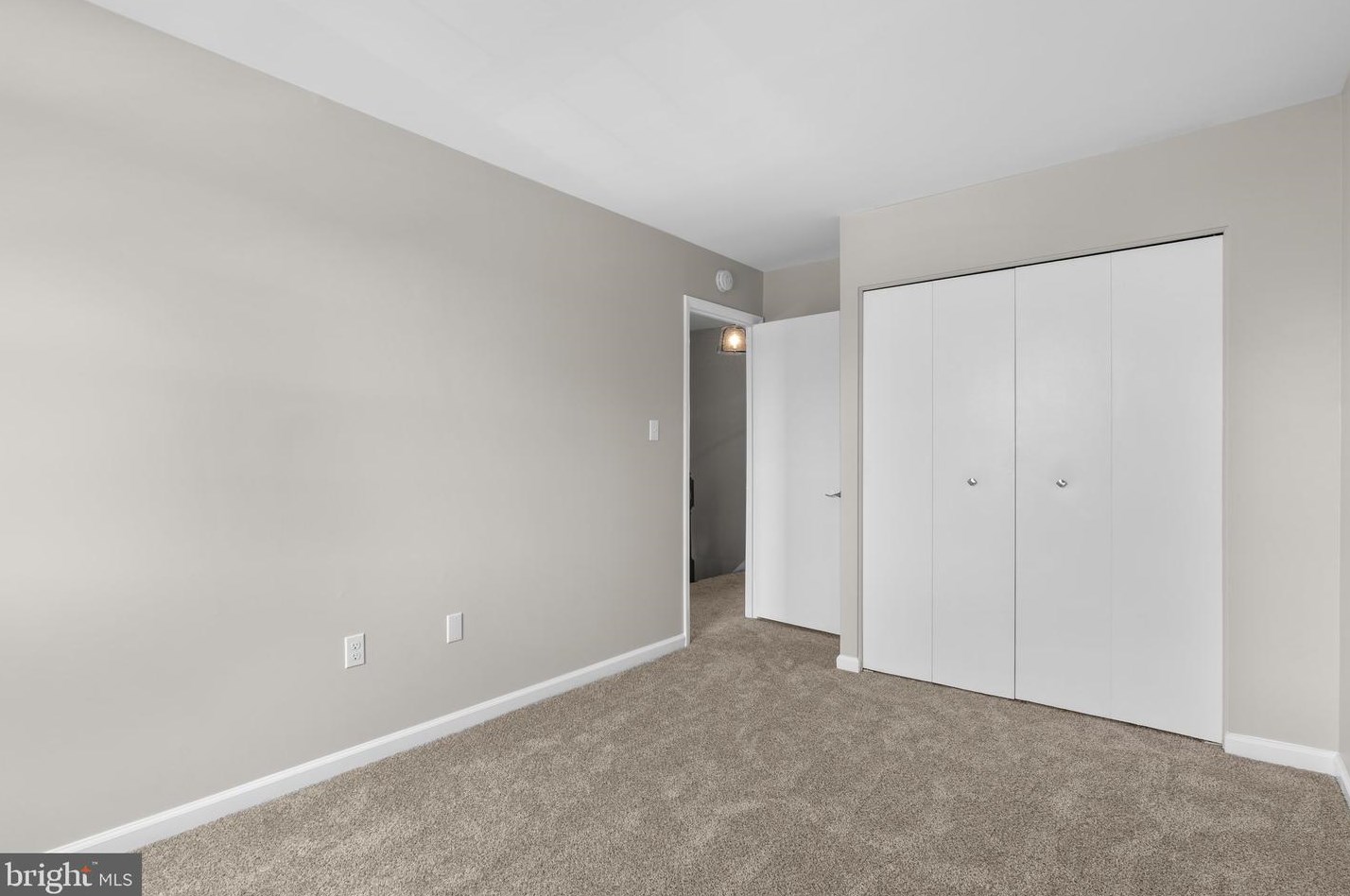 20 Heather Hill Rd, Baltimore MD  21228-6102 exterior