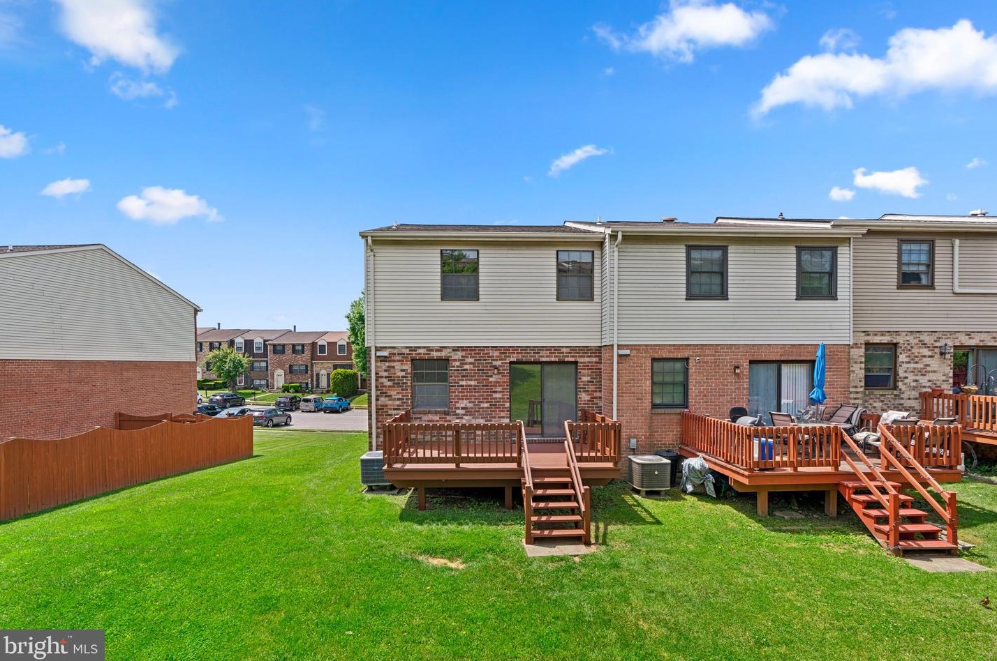 20 Heather Hill Rd, Baltimore MD  21228-6102 exterior