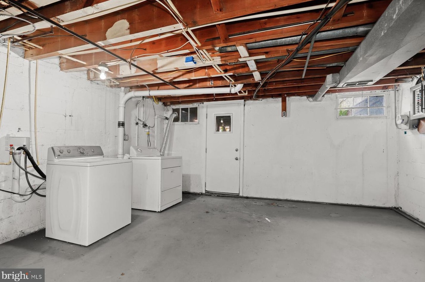 2118 Redthorn Rd, Baltimore MD  21220-4829 exterior