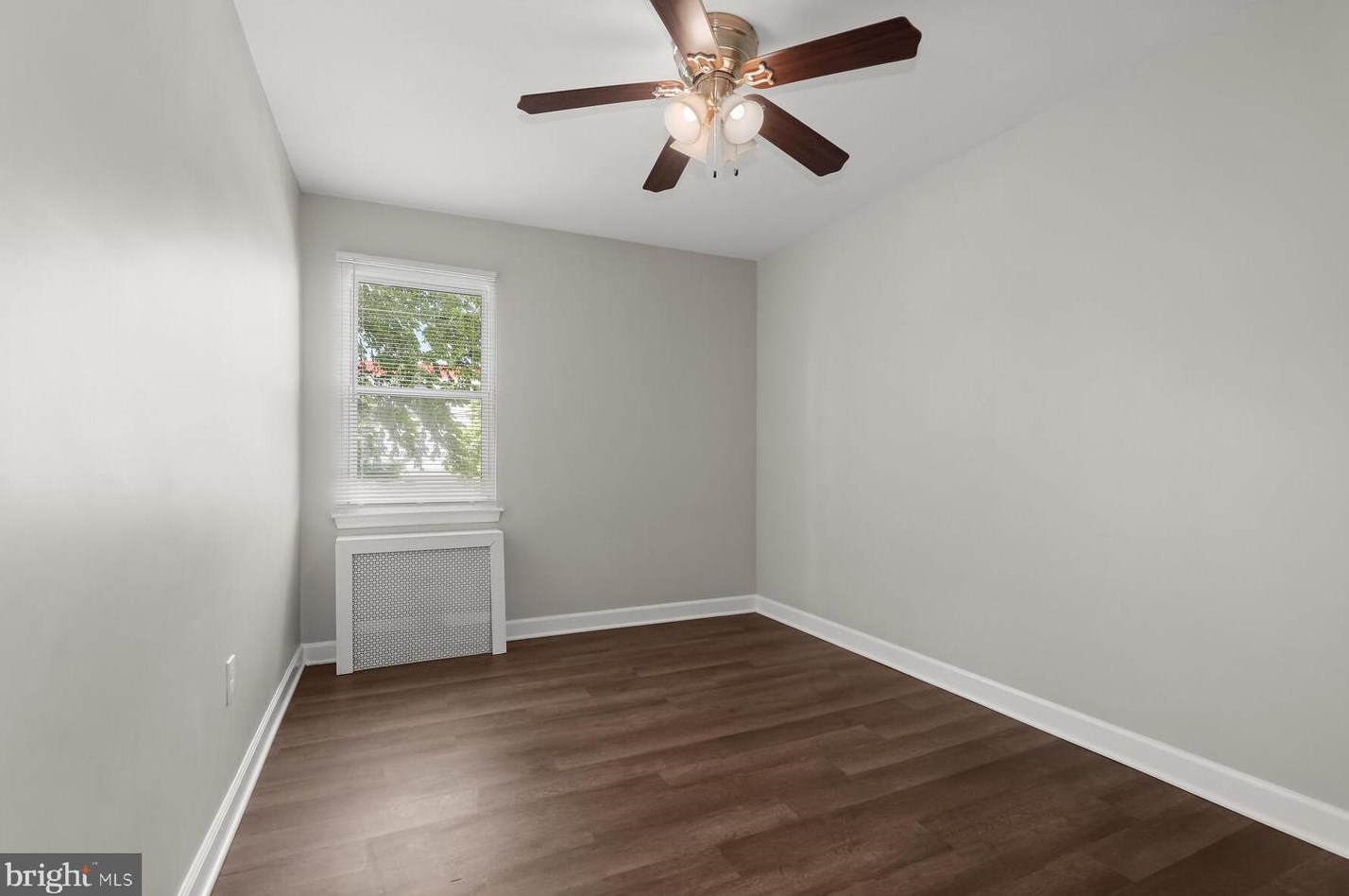 1744 Yakona Rd, Baltimore MD  21234-3607 exterior