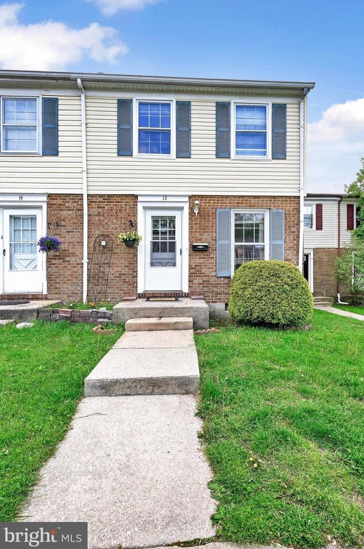 13 Slavin Ct, Baltimore, MD 21236-3016