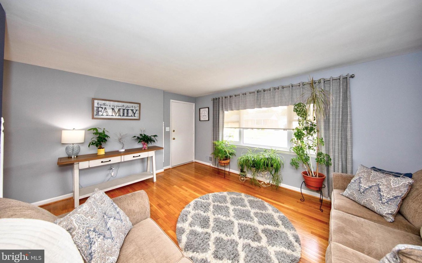 4133 Glen Park Rd, Baltimore, MD 21236-1018