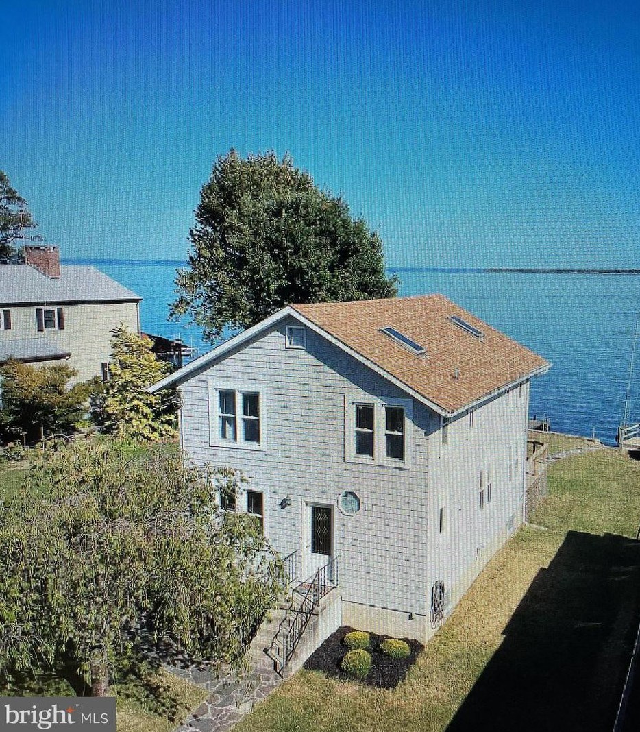 2513 Barrison Point Rd, Baltimore, MD 21221