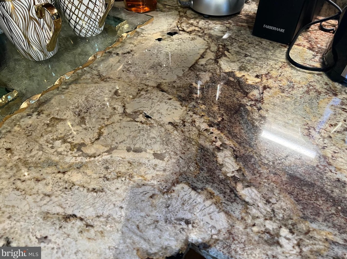 8605 Daytona Rd, Baltimore MD 21237-2043 exterior