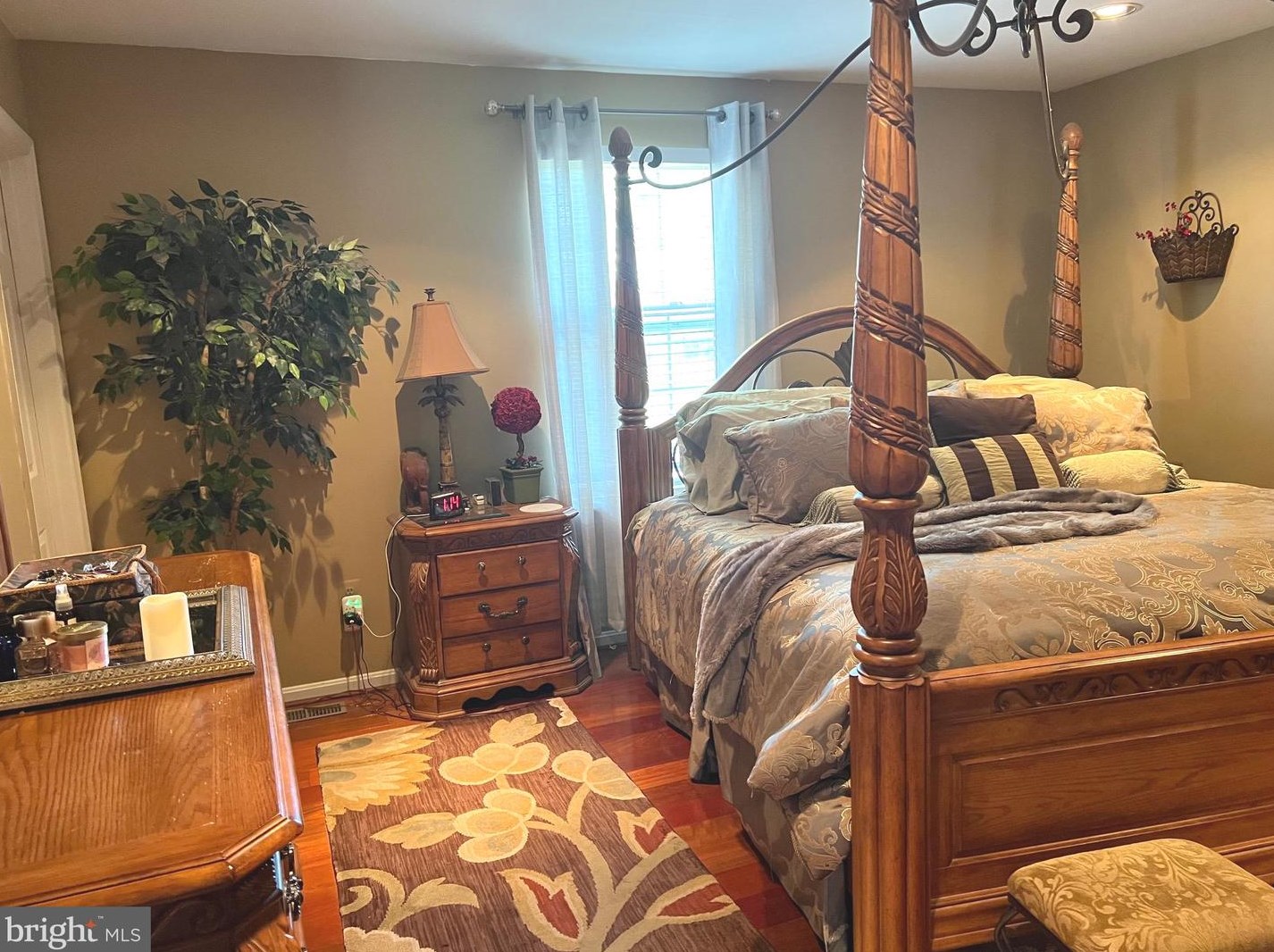 8605 Daytona Rd, Baltimore MD 21237-2043 exterior