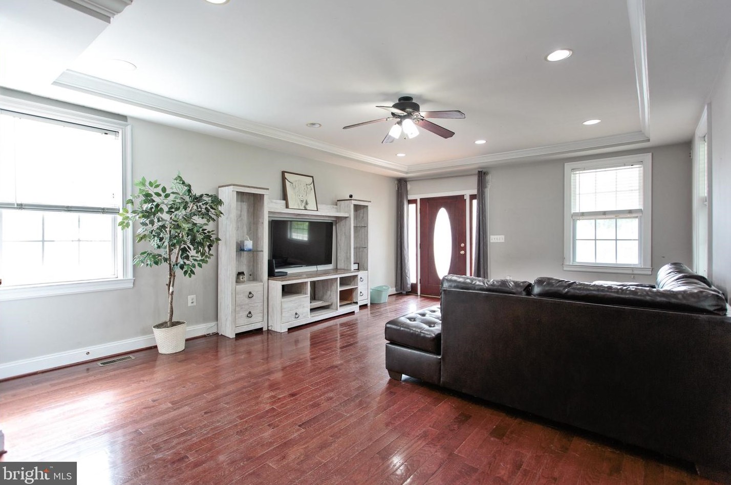 100 4th Ave, Baltimore MD  21227-3156 exterior