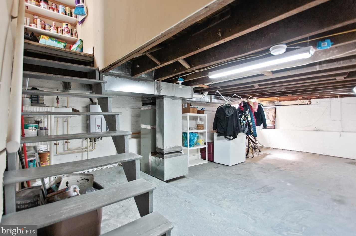 100 4th Ave, Baltimore MD  21227-3156 exterior