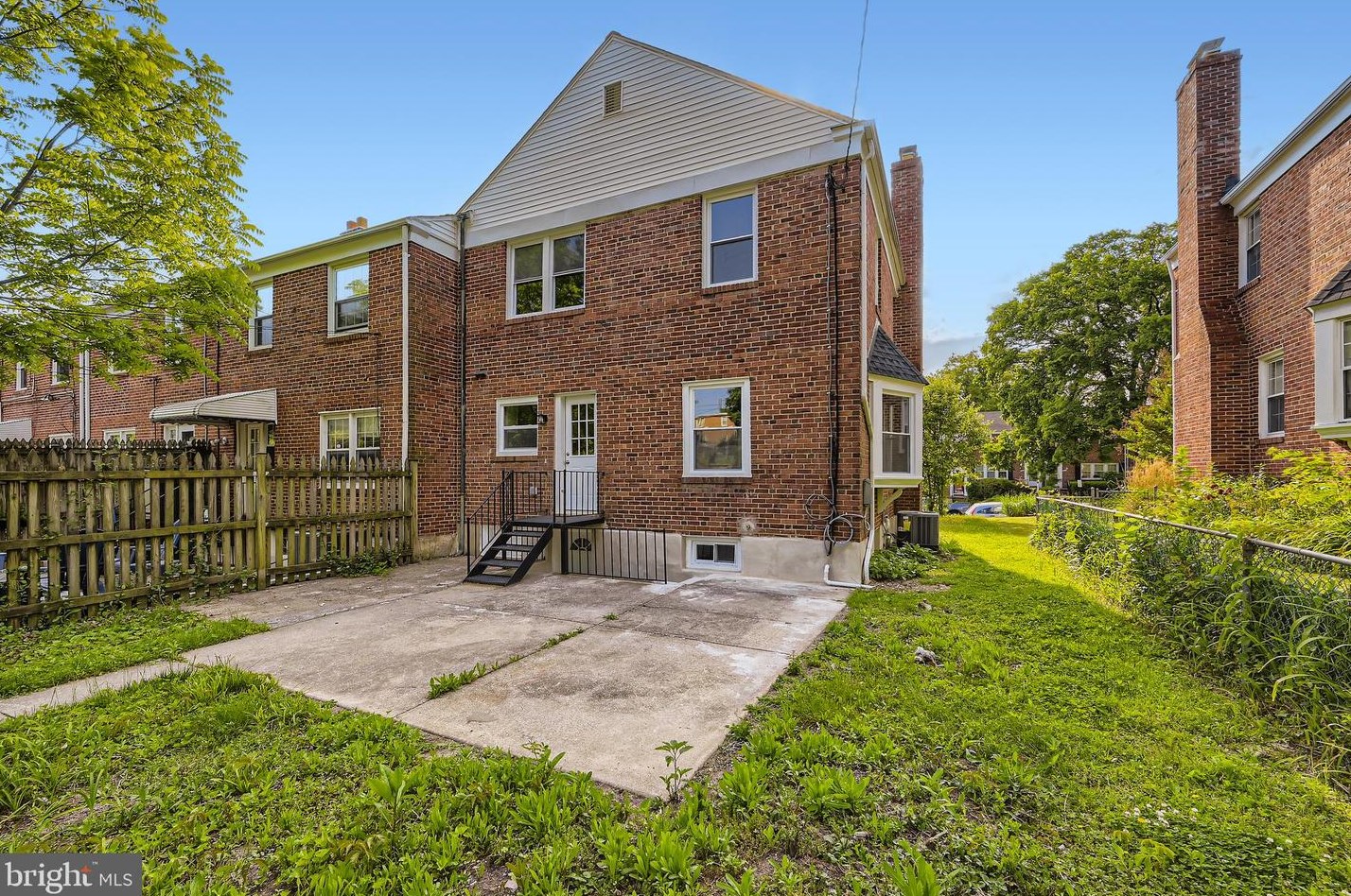 1844 Edgewood Rd, Baltimore MD  21234-5208 exterior