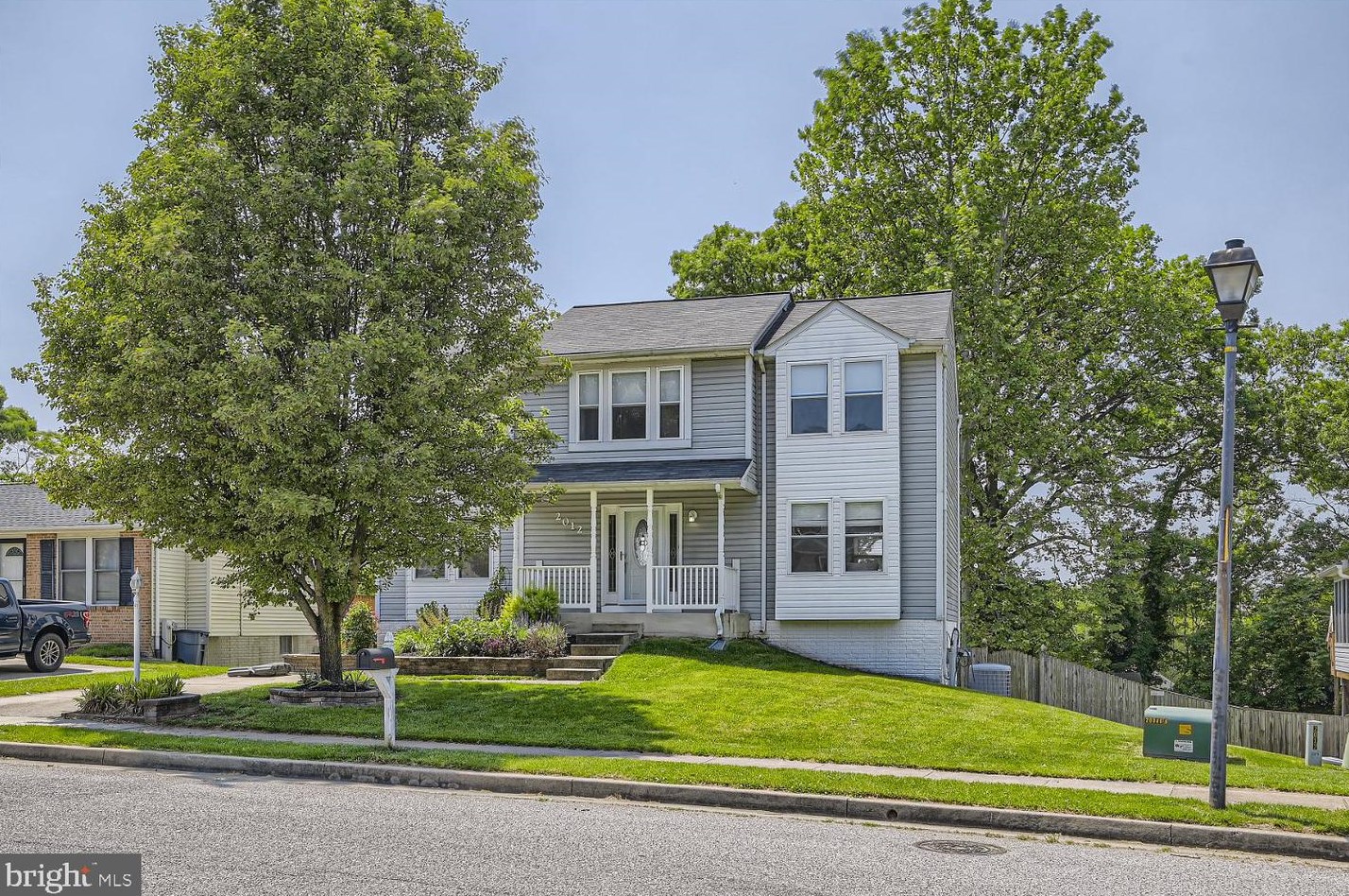 2012 Putnam Rd, Baltimore MD  21227-4100 exterior