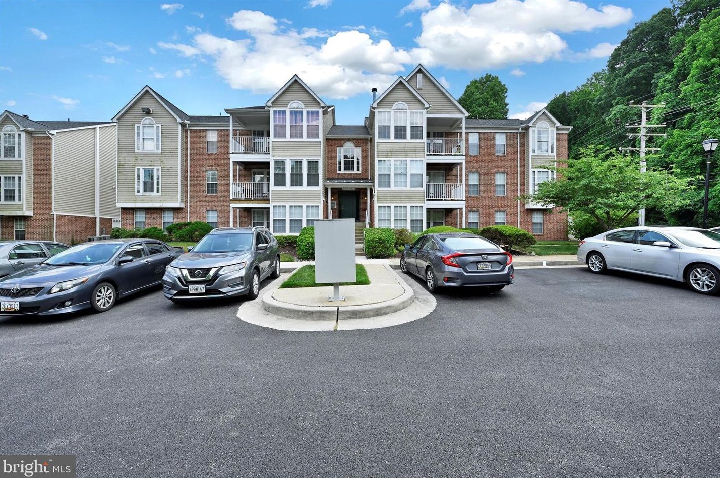 3325 Katewood Ct, Baltimore MD 21209-5210 exterior