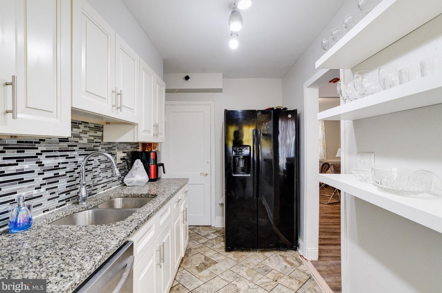 8637 Black Oak Rd, Baltimore MD 21234-3608 exterior