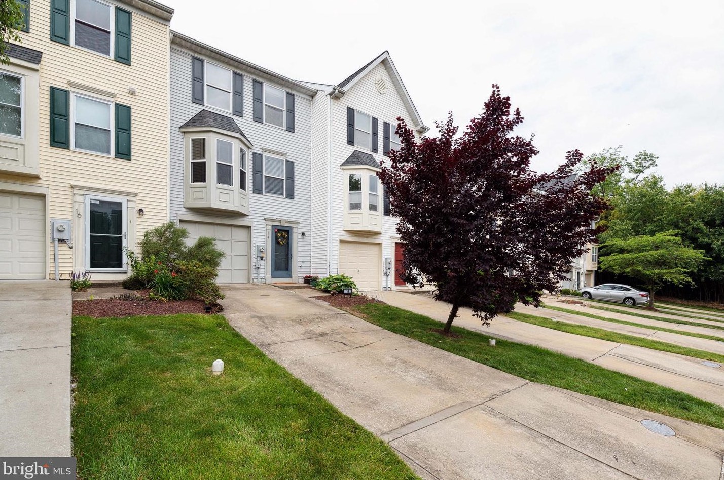 14 Tollington Ct, Baltimore, MD 21227-3862