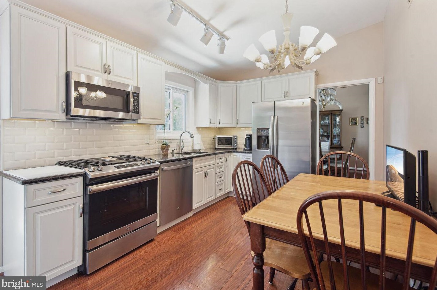 3305 Garrison Farms Rd, Baltimore MD  21208-1849 exterior