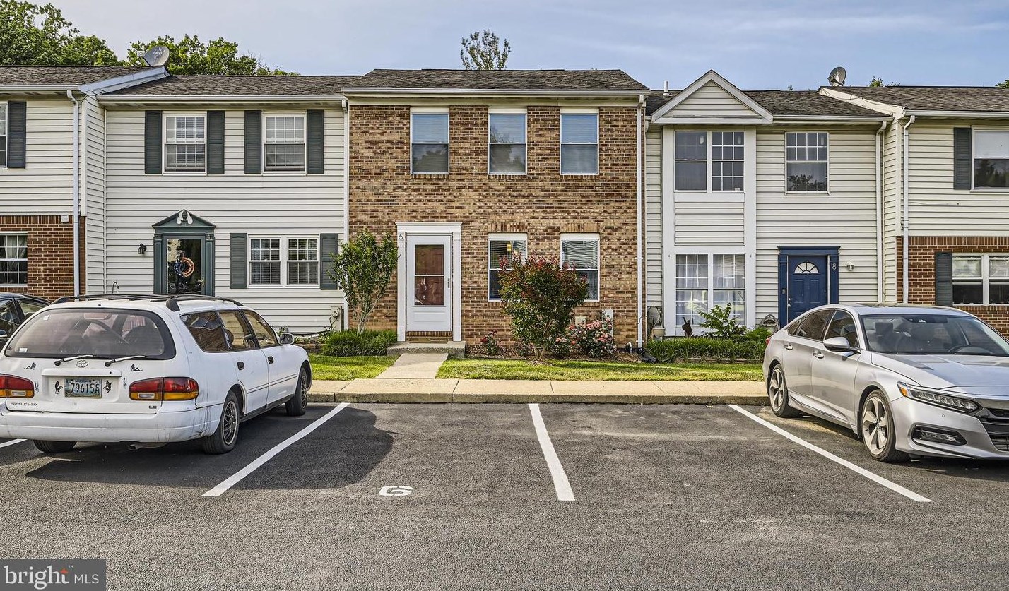 6 Luffing Ct, Baltimore, MD 21221-2934