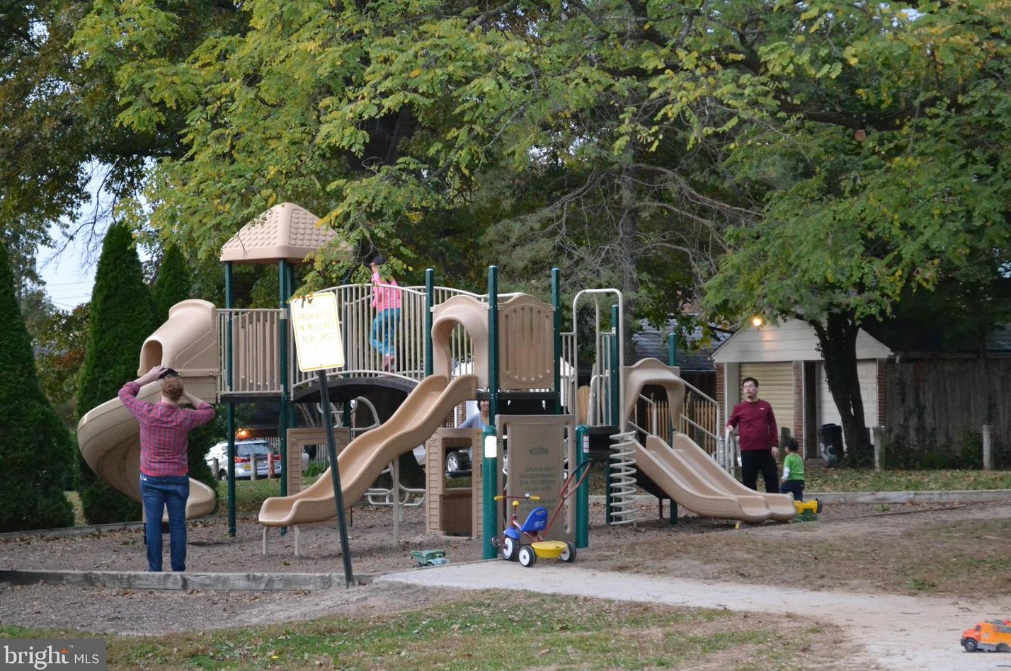 418 Hopkins Rd, Baltimore MD 21220-1031 exterior