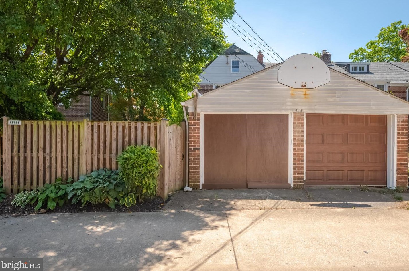 418 Hopkins Rd, Baltimore MD 21220-1031 exterior