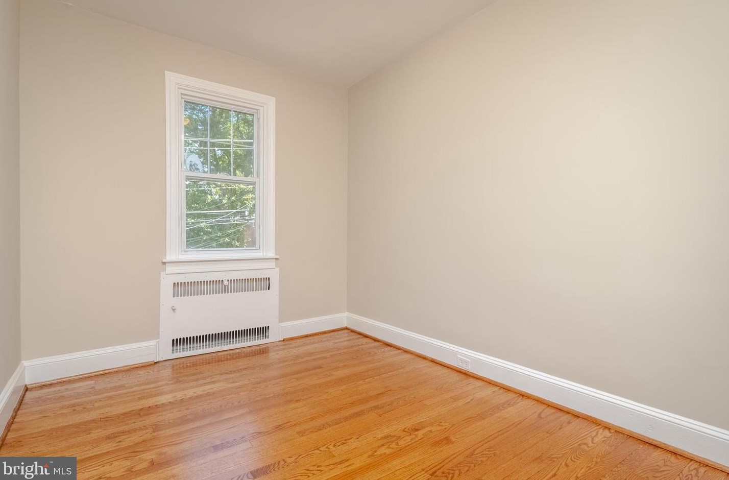 418 Hopkins Rd, Baltimore MD 21220-1031 exterior