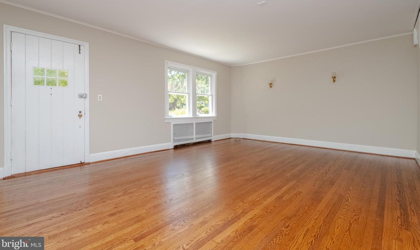 418 Hopkins Rd, Baltimore MD 21220-1031 exterior